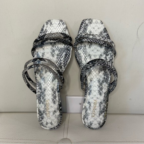 Express Gray White Snake Print Square Toe Sandals Size 7 - Picture 7 of 9